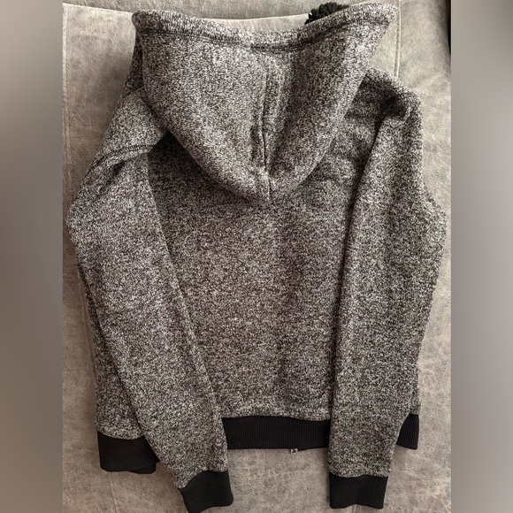 Abercrombie & Fitch Zip Up Sweater - Picture 2 of 15